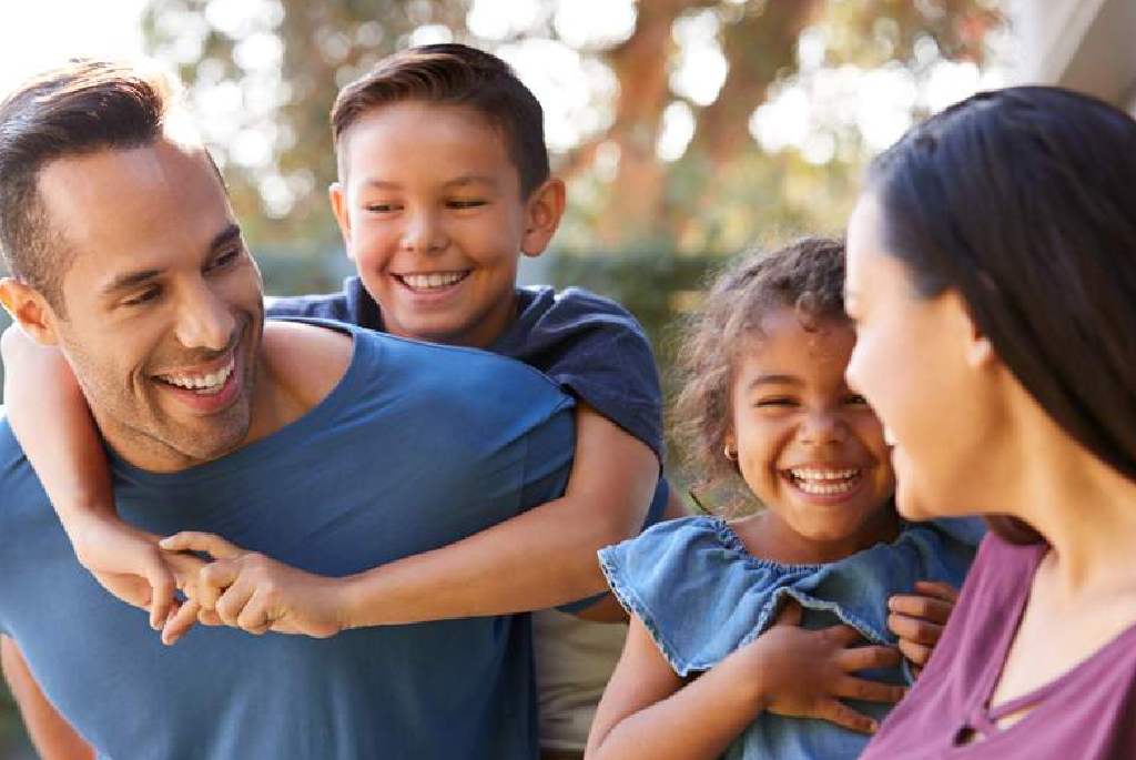 Describe the family-based philosophy that underpins u.s. immigration policy. how does it work